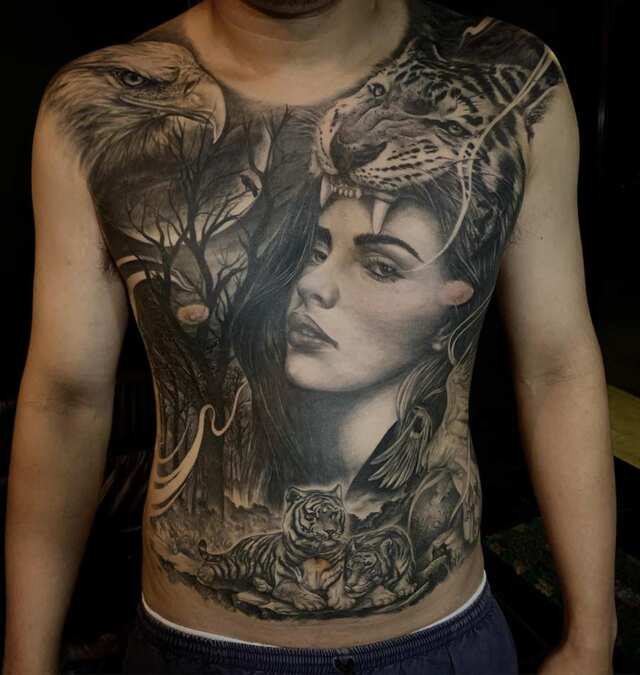Realistic Tattoo at Warp Tattoo Studio Chiang