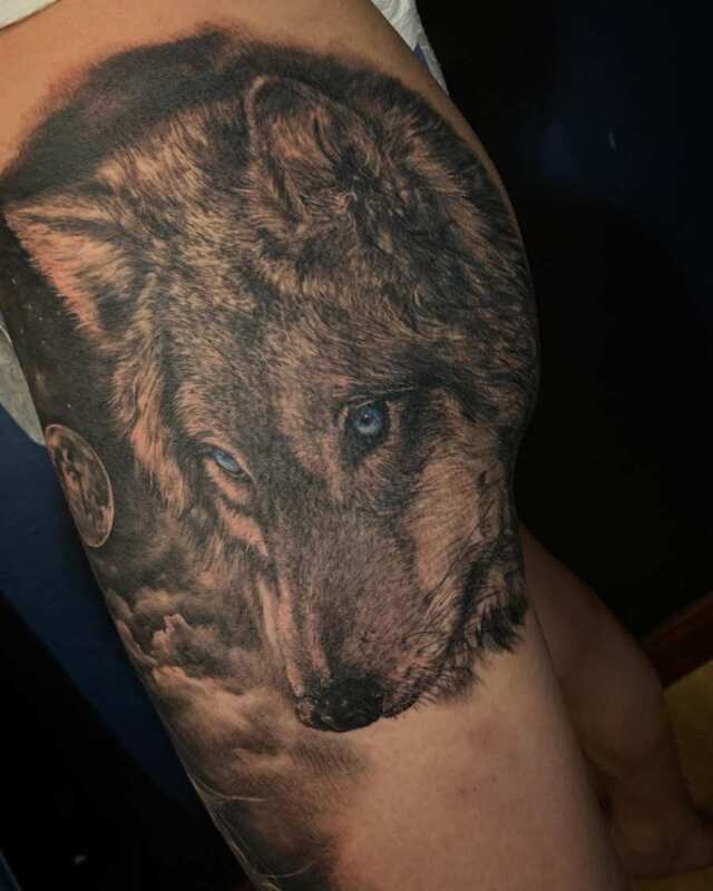 Realistic Tattoo at Warp Tattoo Studio Chiang